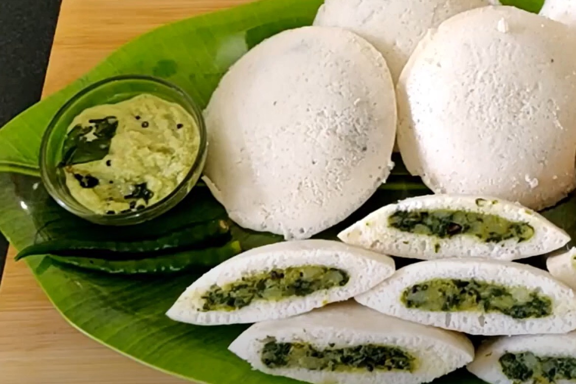સ્ટફ્ડ પાલક ઇડલી